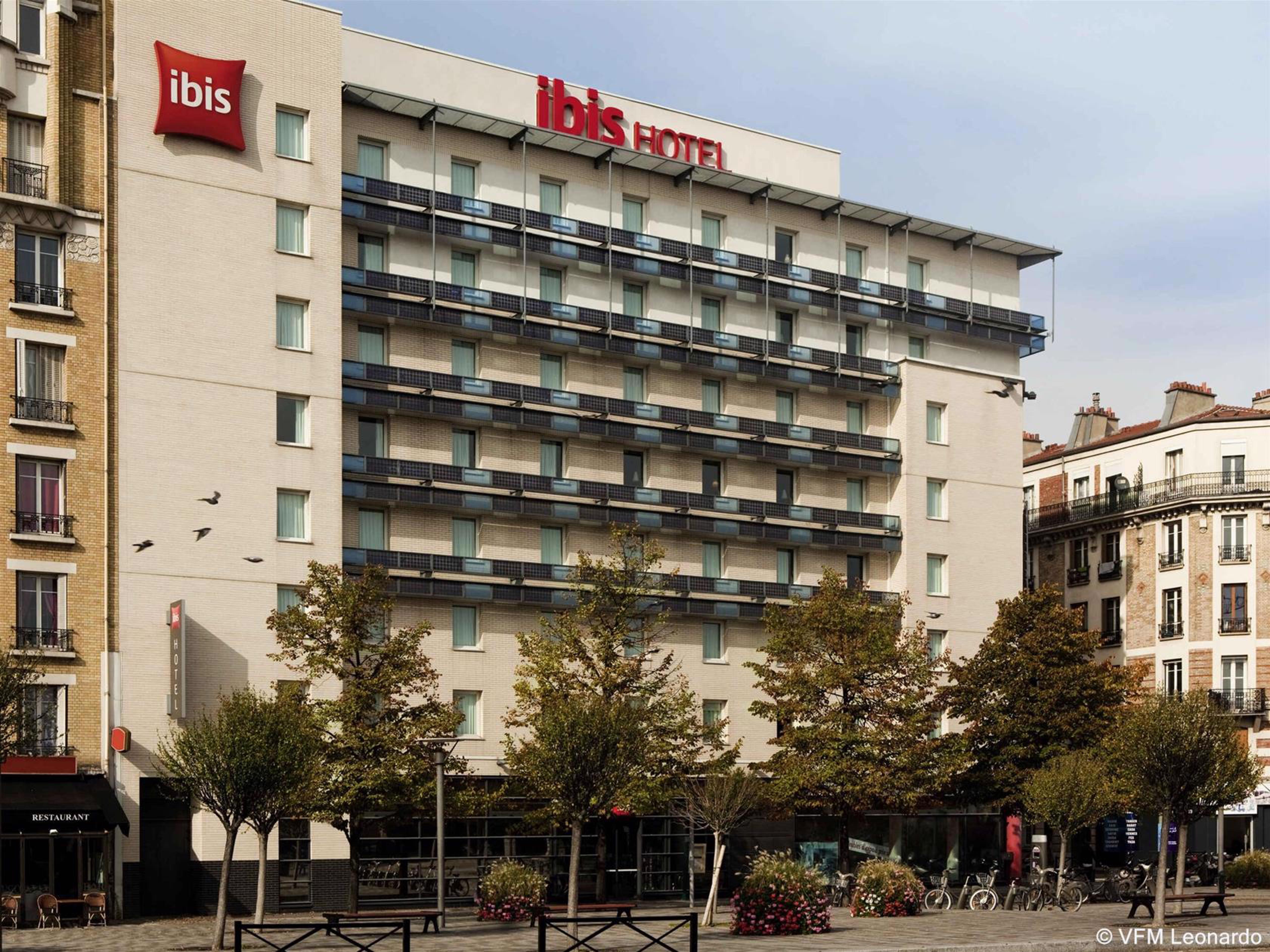 Ibis Paris Porte De Clichy Centre Екстериор снимка