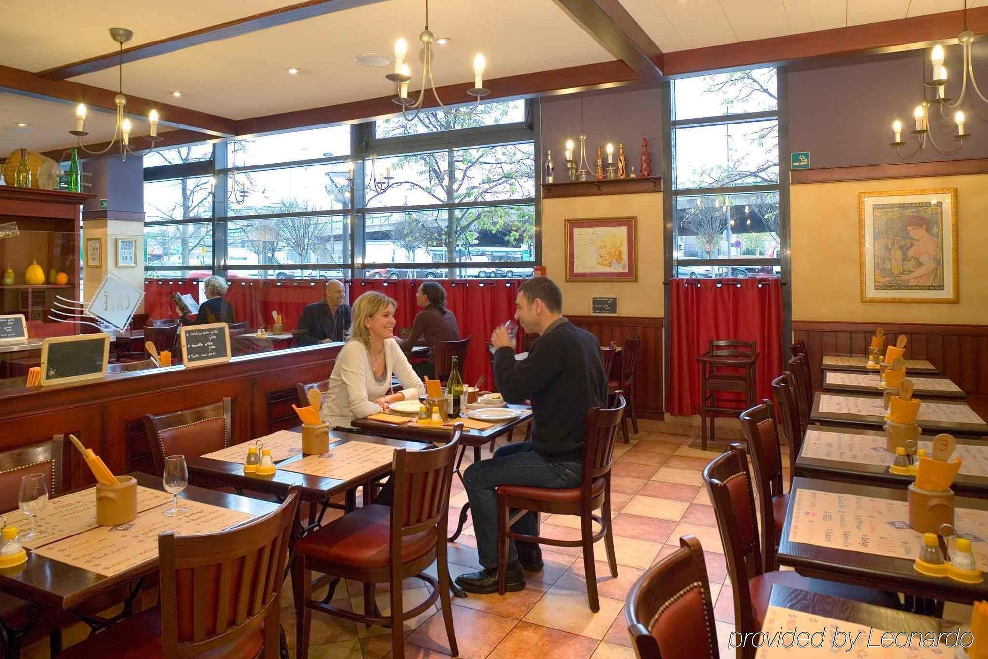 Ibis Paris Porte De Clichy Centre Екстериор снимка